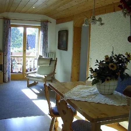 Appartement Gaestehaus Riki Oberschmid Steinbach am Attersee